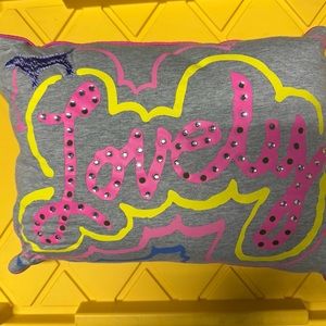 🩶 RARE VS PINK THROW PILLOW 🩶